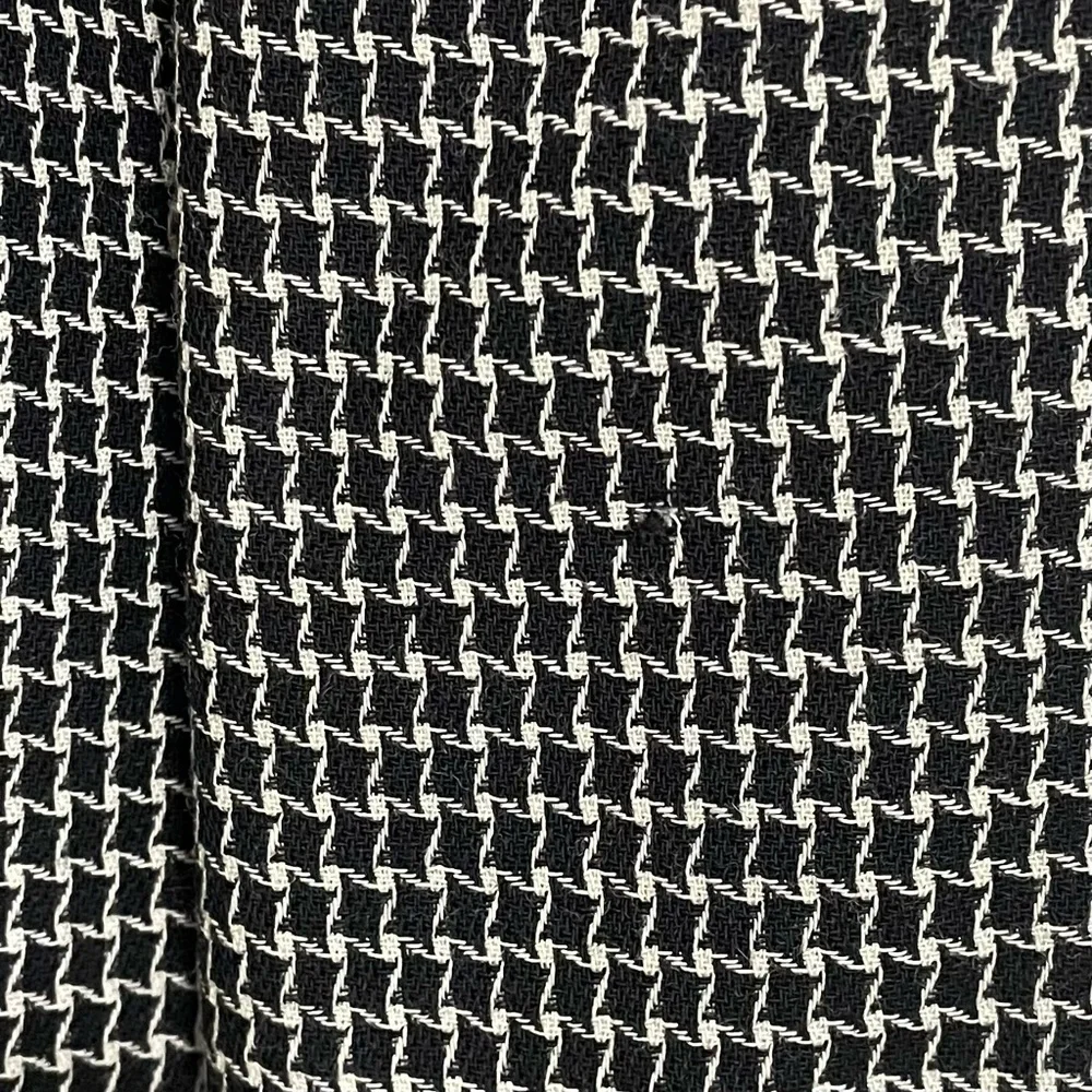 Hugo‎ Boss Black and White Houndstooth Blazer Size 44 R